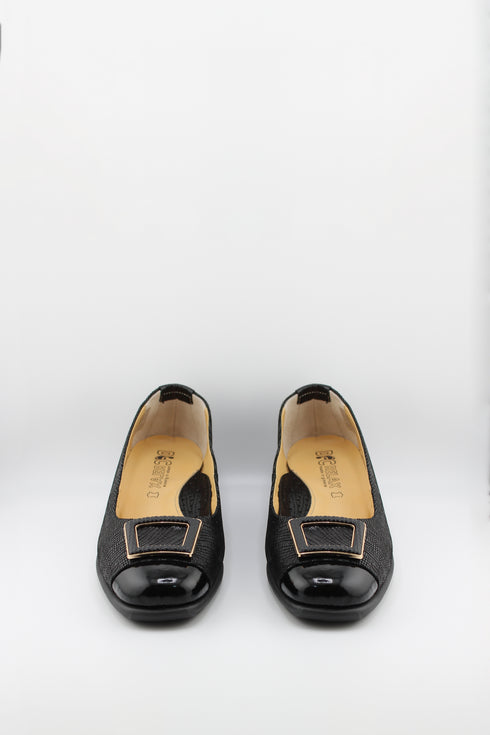 DFC Relax Elegant Buckle Textured Ballet Flats